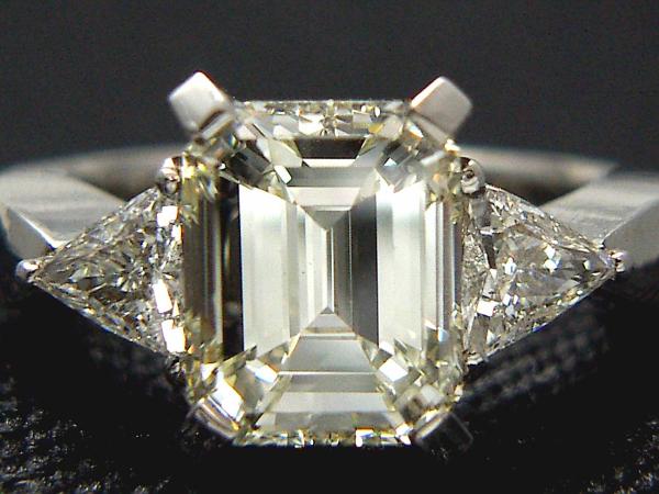 3.4ct Diamonds Ring (Plat-2)