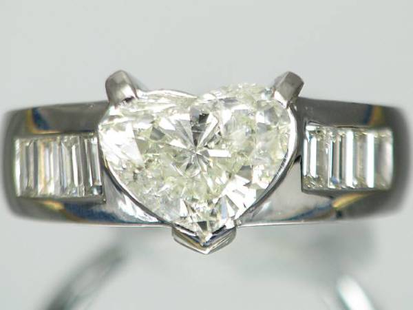3.652ct Diamonds Ring (Plat-5)